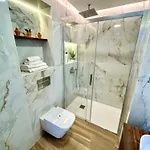 Gatu Premium Deseo Piso De Lujo Junto El Mar Con Parking Gratis -Mayores De 21 Anos Y Familias Apartmán *