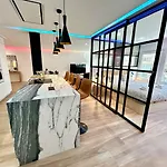 Gatu Premium Deseo Piso De Lujo Junto El Mar Con Parking Gratis -Mayores De 21 Anos Y Familias * Cádiz
