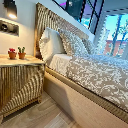 Gatu Premium Deseo Piso De Lujo Junto El Mar Con Parking Gratis -mayores De 21 Anos Y Familias *
