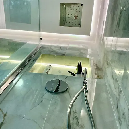 Gatu Premium Deseo Piso De Lujo Junto El Mar Con Parking Gratis -mayores De 21 Anos Y Familias * Cádis